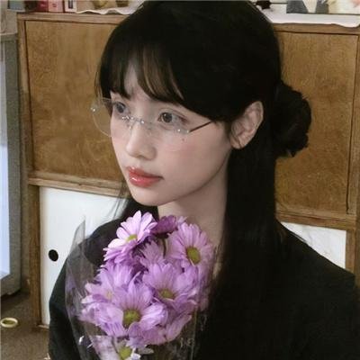 这女孩